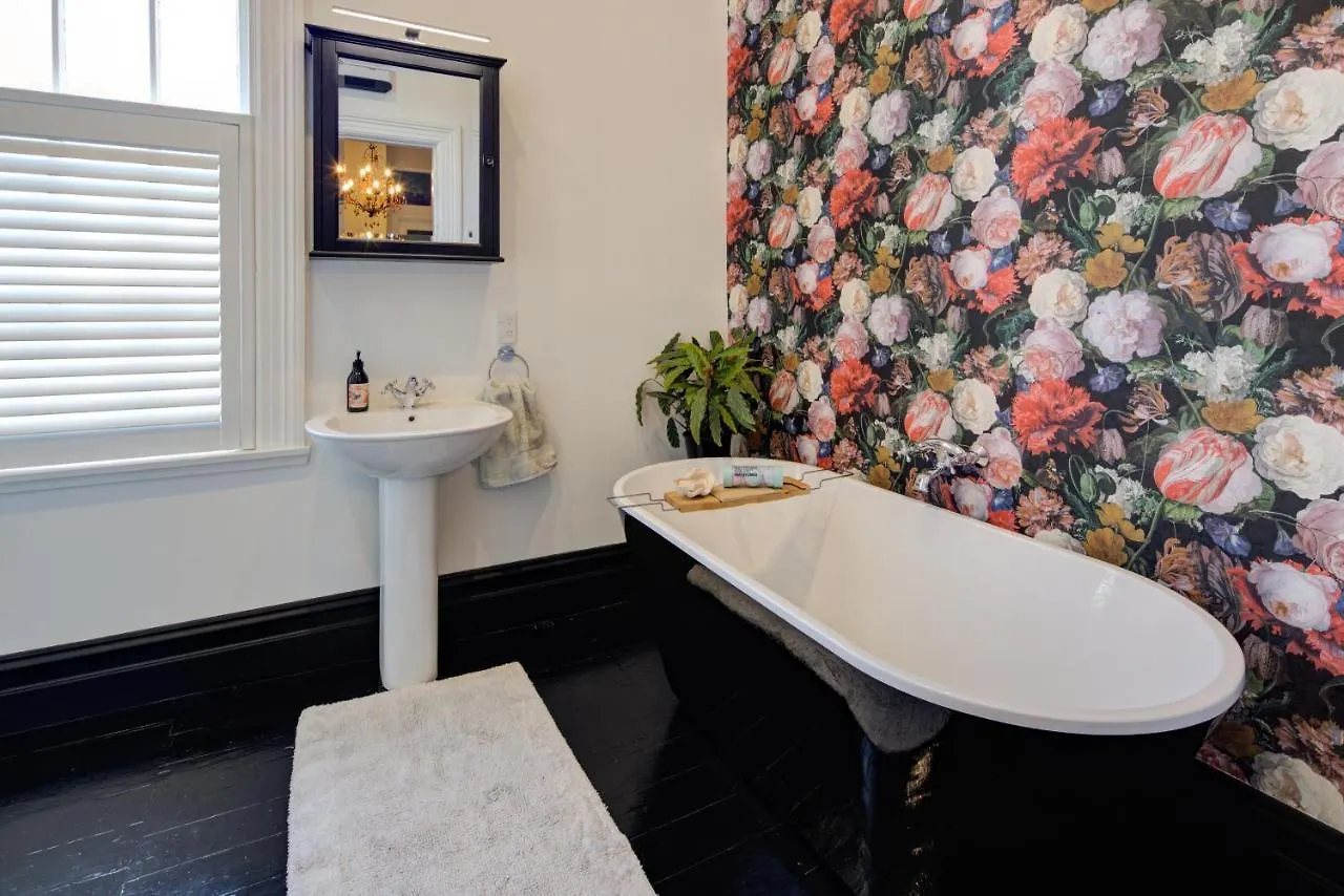 Thorndon Heritage Listed Villa Wellington