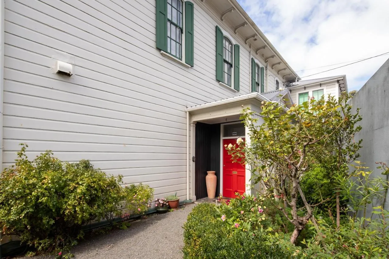 Thorndon Heritage Listed Villa Wellington